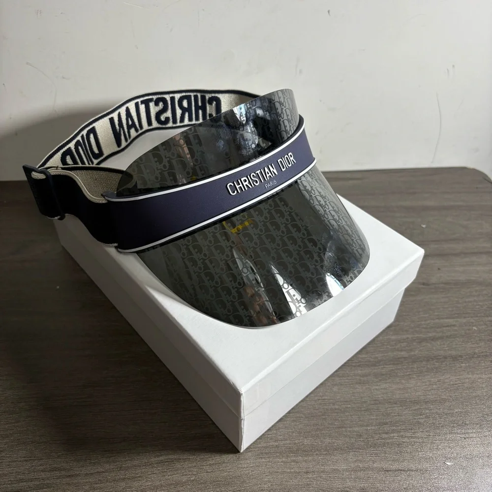 Dior Men’s Navy and Black Christian Dior Visor - Picture 3 of 5